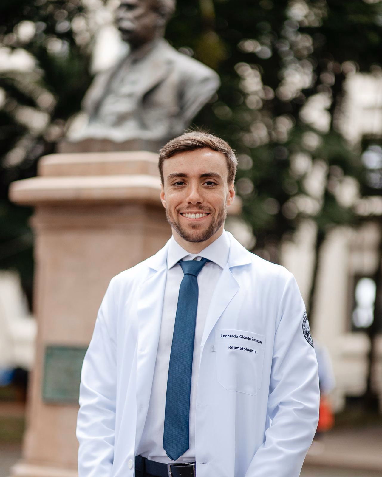 Dr. Leonardo G. Zambom, reumatologista